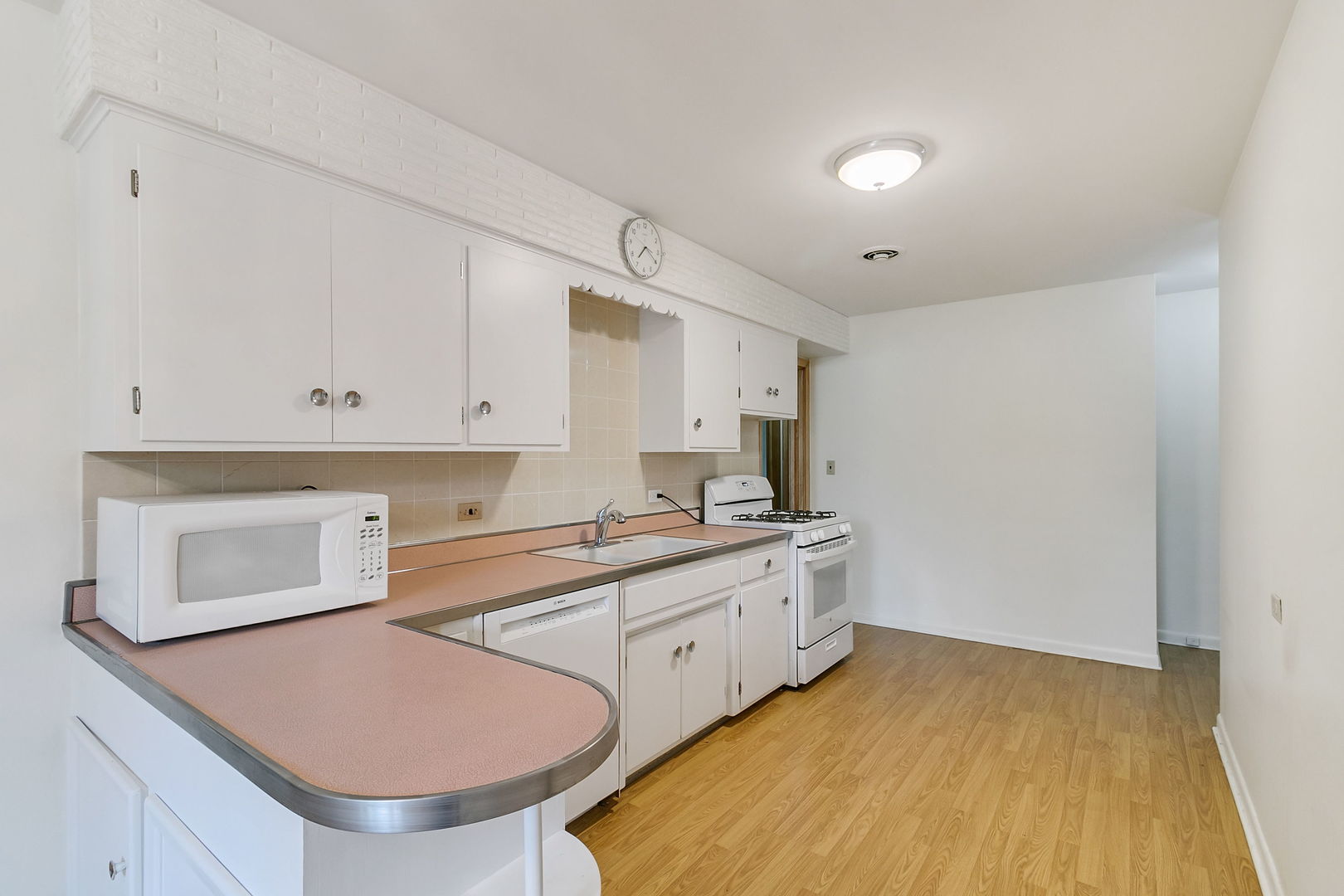 2547 & 2549 2nd Avenue, North Riverside, IL 60546