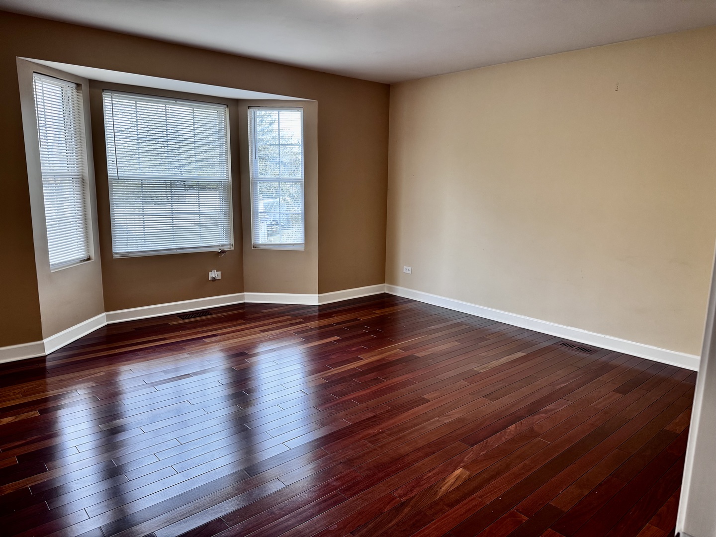 3514 PORTSMOUTH Drive, Zion, IL 60099