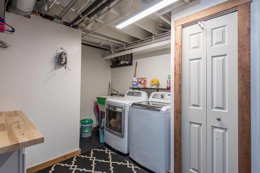 10113 W Center Street, Beach Park, IL 60087