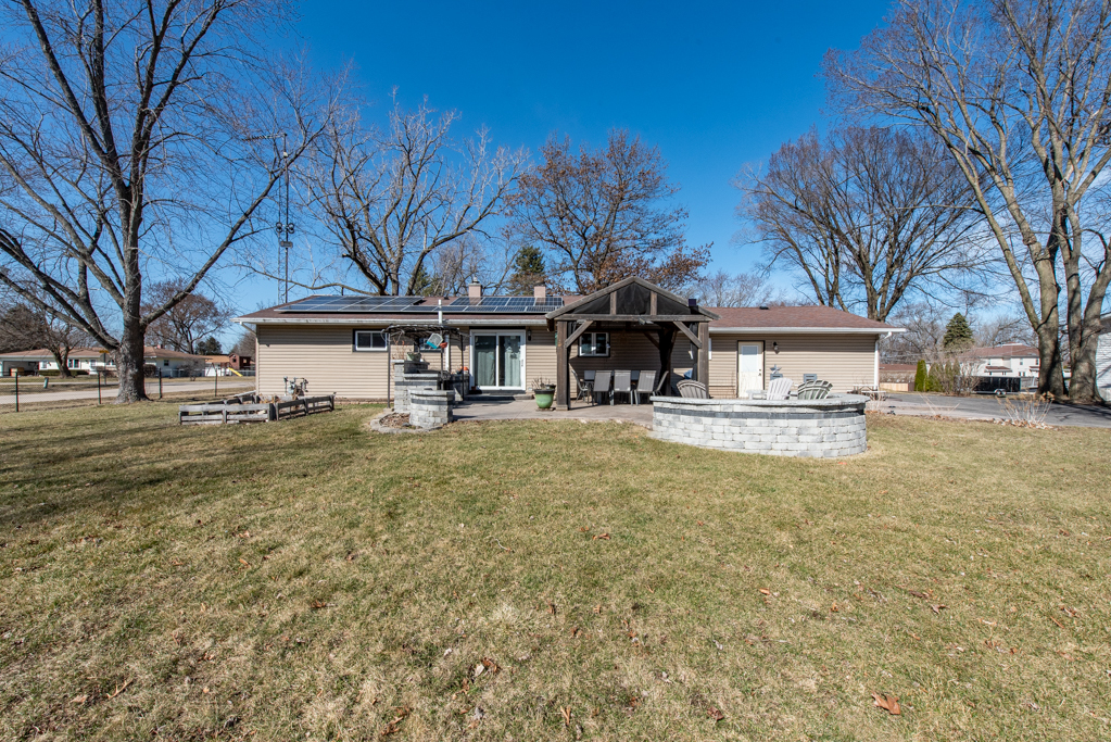 10113 W Center Street, Beach Park, IL 60087