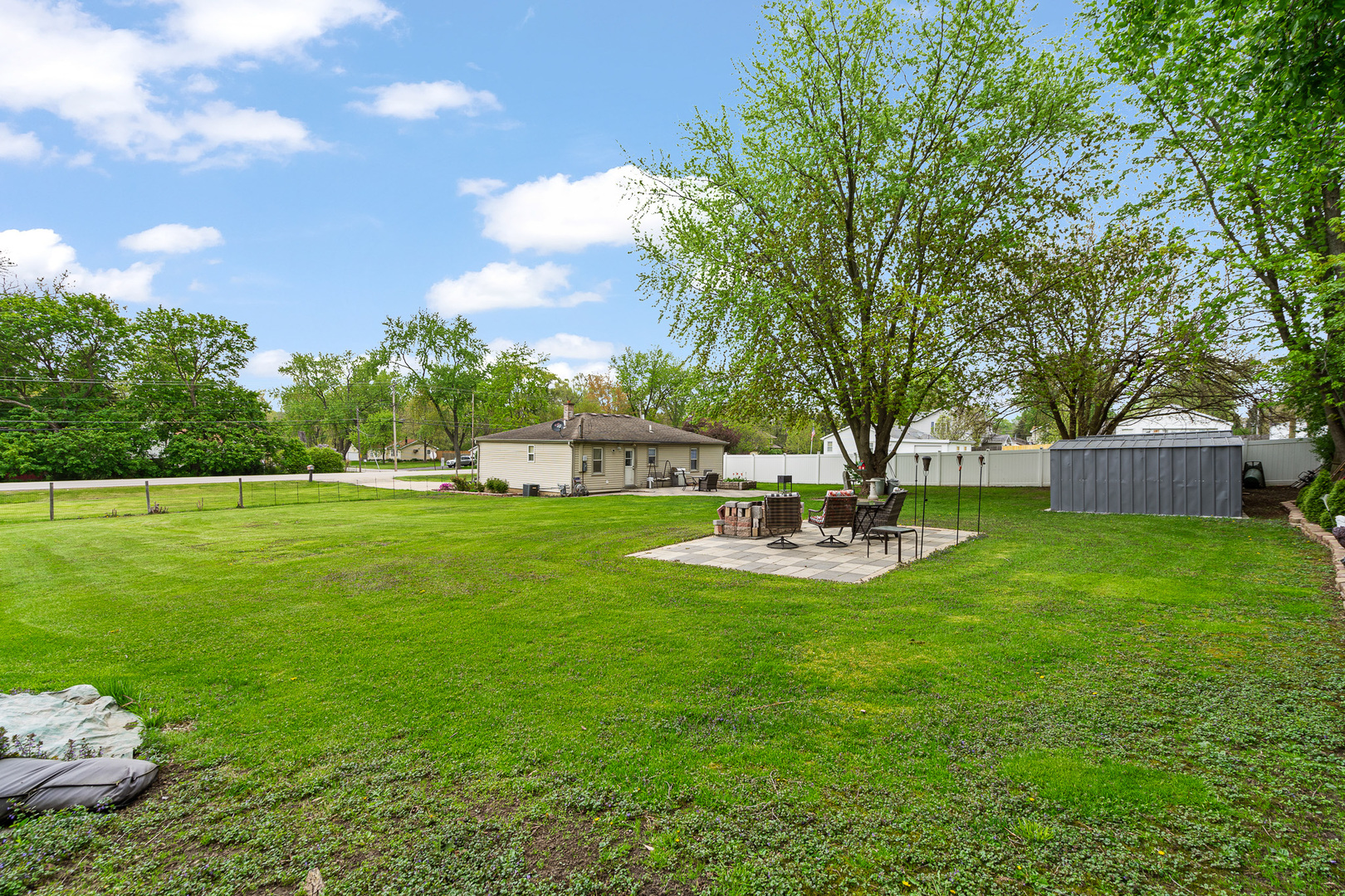 698 Thornton Street, Lockport, IL 60441