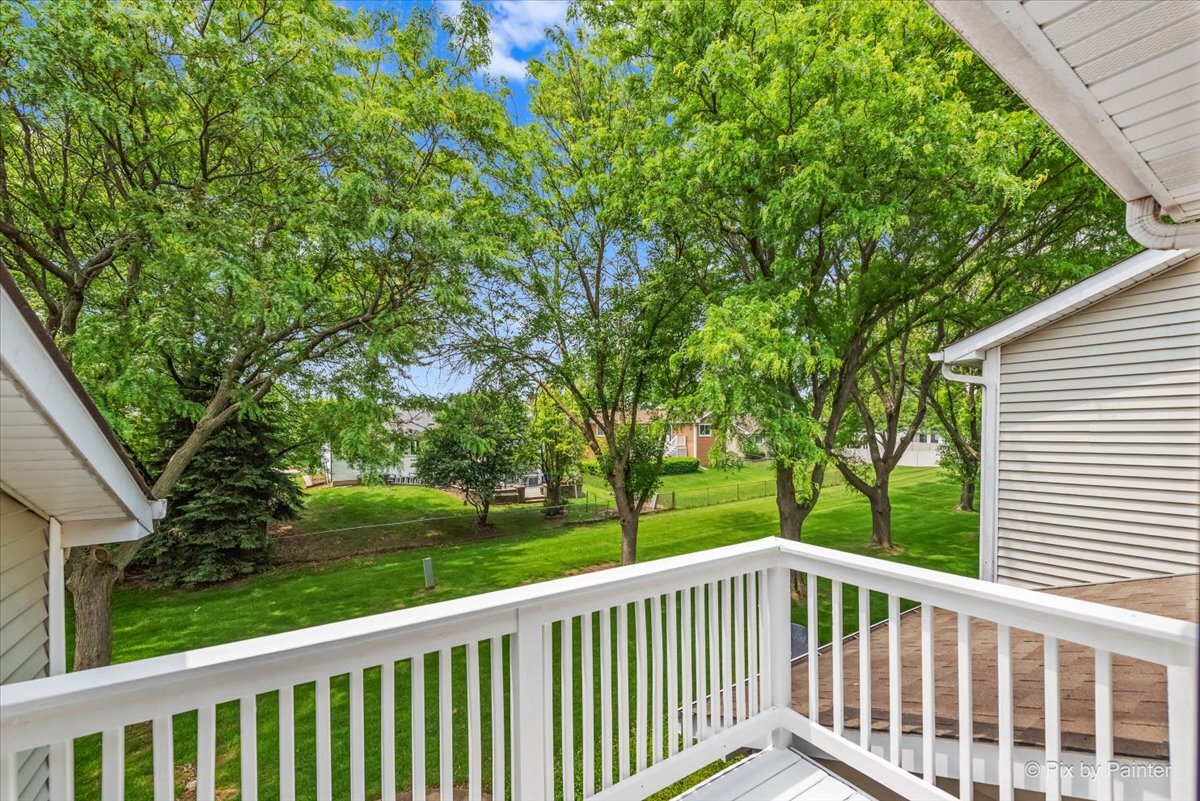 924 Colony Lake Drive, Schaumburg, IL 60194