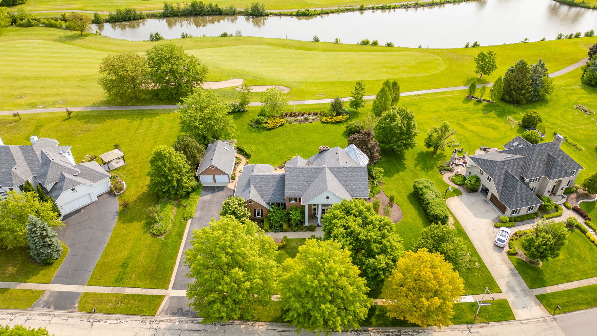 10603 Royal Porthcawl Drive, Naperville, IL 60564