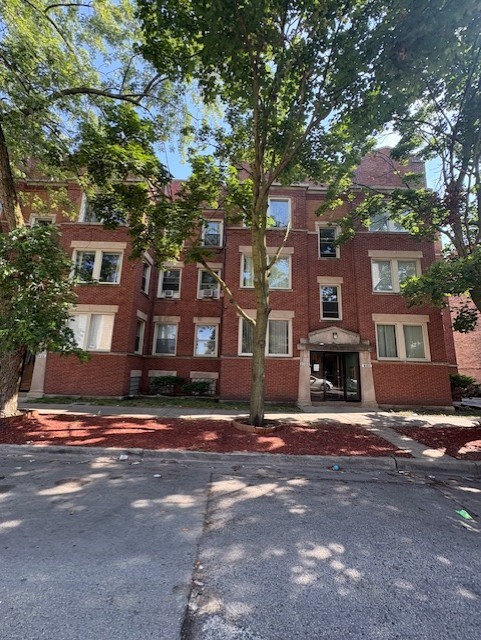 1519 E 68th Street #1, Chicago, IL 60637
