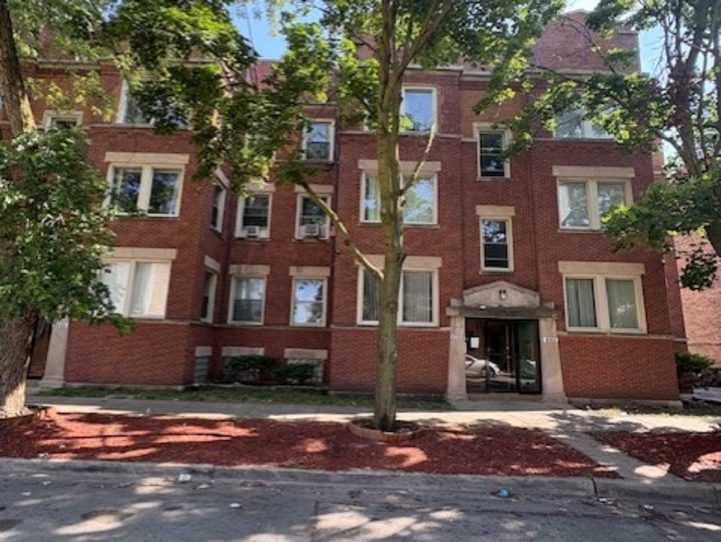 1519 E 68th Street #1, Chicago, IL 60637