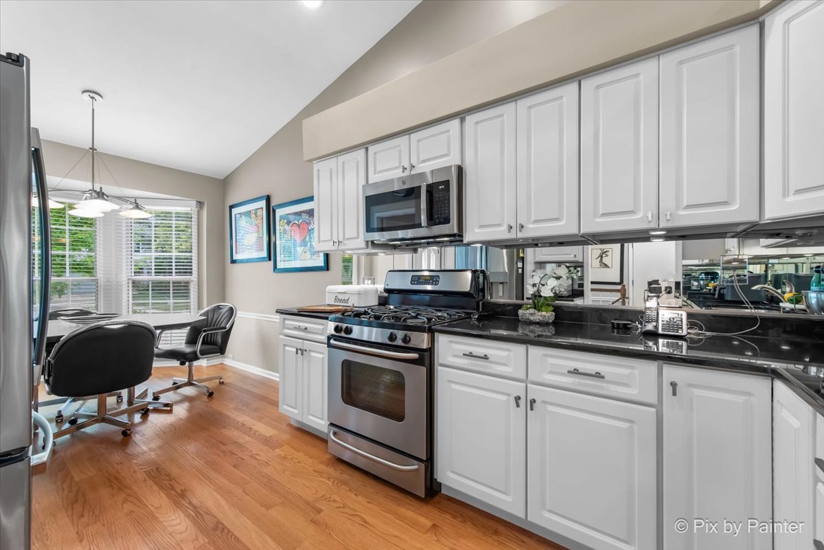625 Marseilles Circle, Buffalo Grove, IL 60089