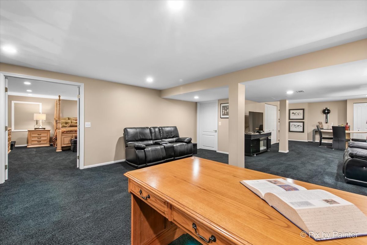 625 Marseilles Circle, Buffalo Grove, IL 60089