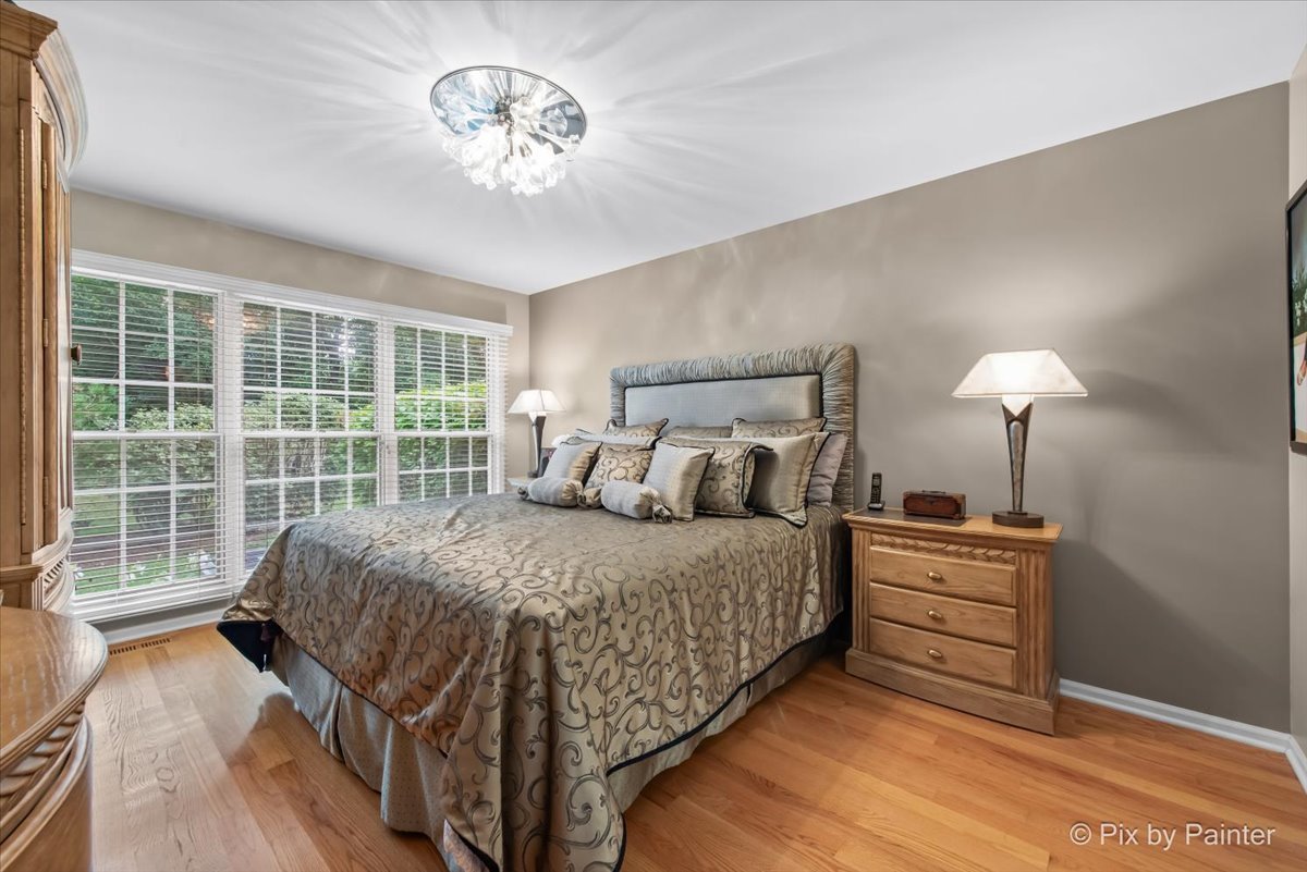 625 Marseilles Circle, Buffalo Grove, IL 60089