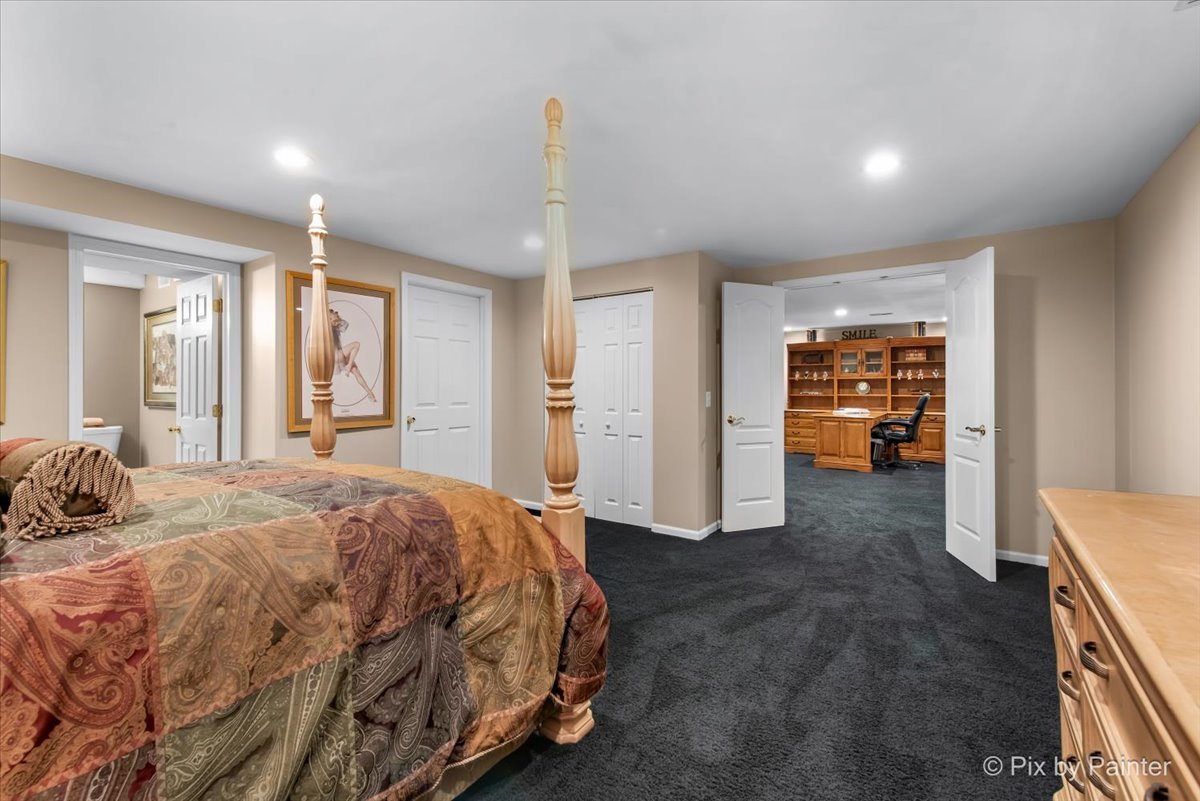 625 Marseilles Circle, Buffalo Grove, IL 60089