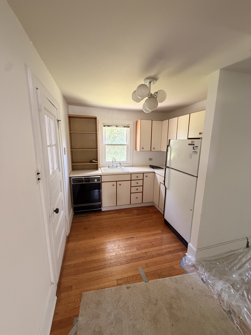 1111 Sherman Avenue, Naperville, IL 60563