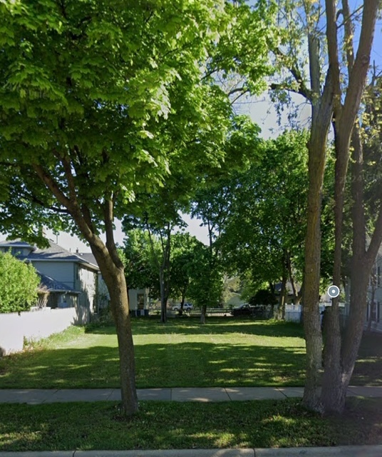 574 E Galena Boulevard, Aurora, IL 60505