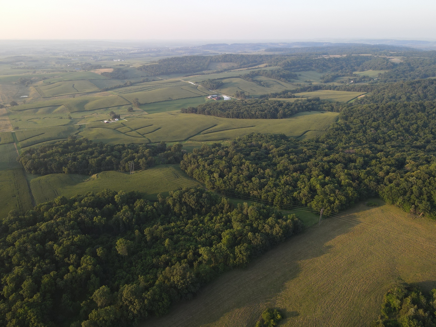 000 W Steele Road, Hanover, IL 61041