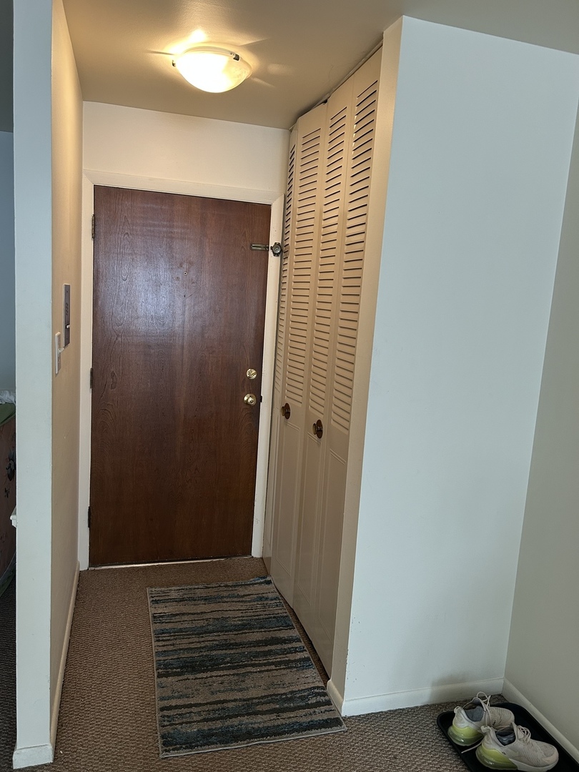 1117 Leavitt Avenue #108, Flossmoor, IL 60422