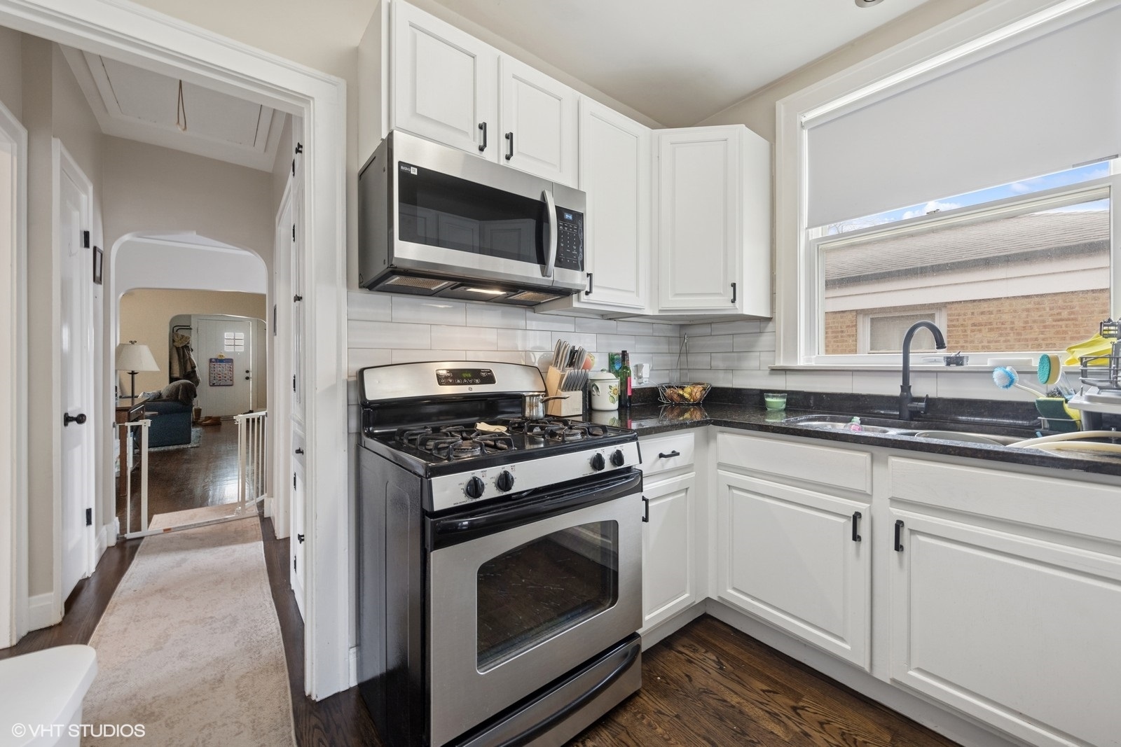 2230 Keystone Avenue, North Riverside, IL 60546