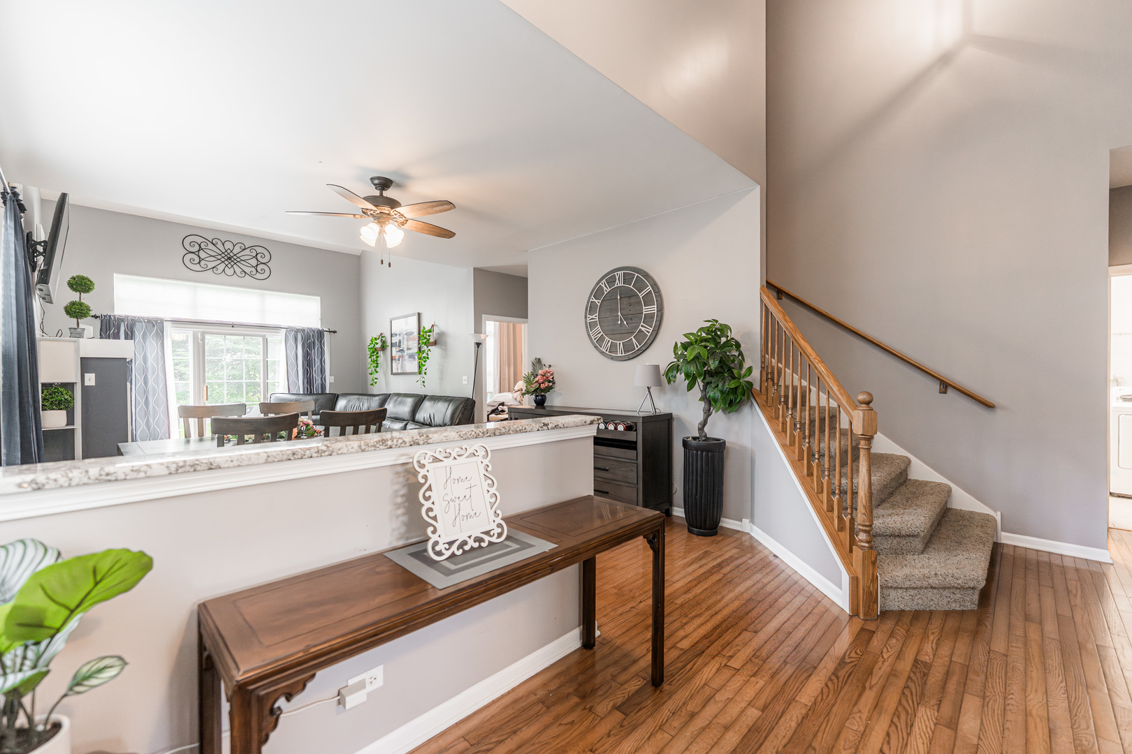 1975 Fountain Grass Circle, Bartlett, IL 60103