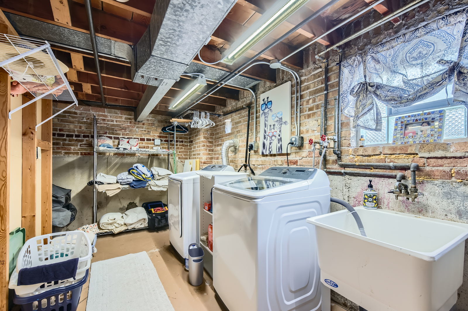 5446 S Nashville Avenue, Chicago, IL 60638