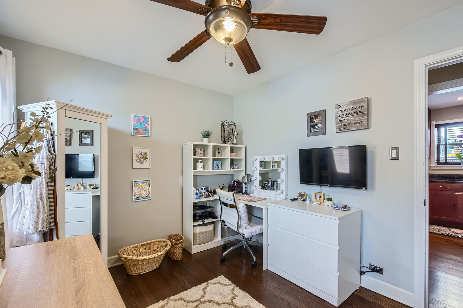 5446 S Nashville Avenue, Chicago, IL 60638