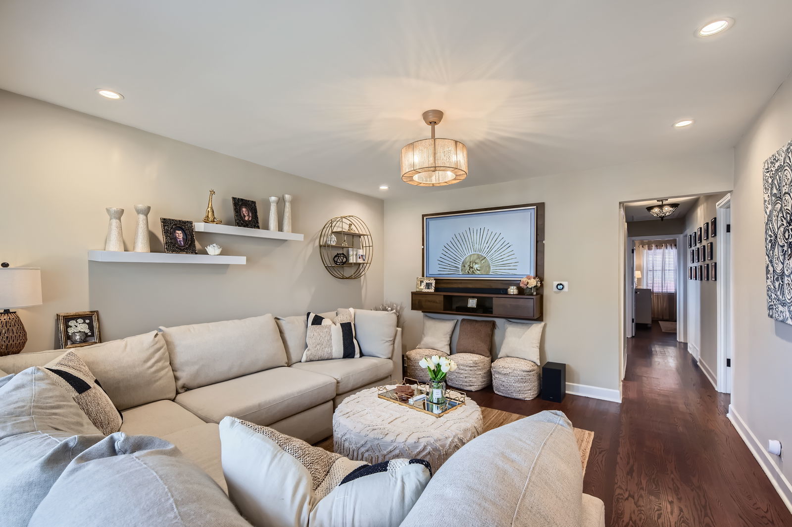 5446 S Nashville Avenue, Chicago, IL 60638
