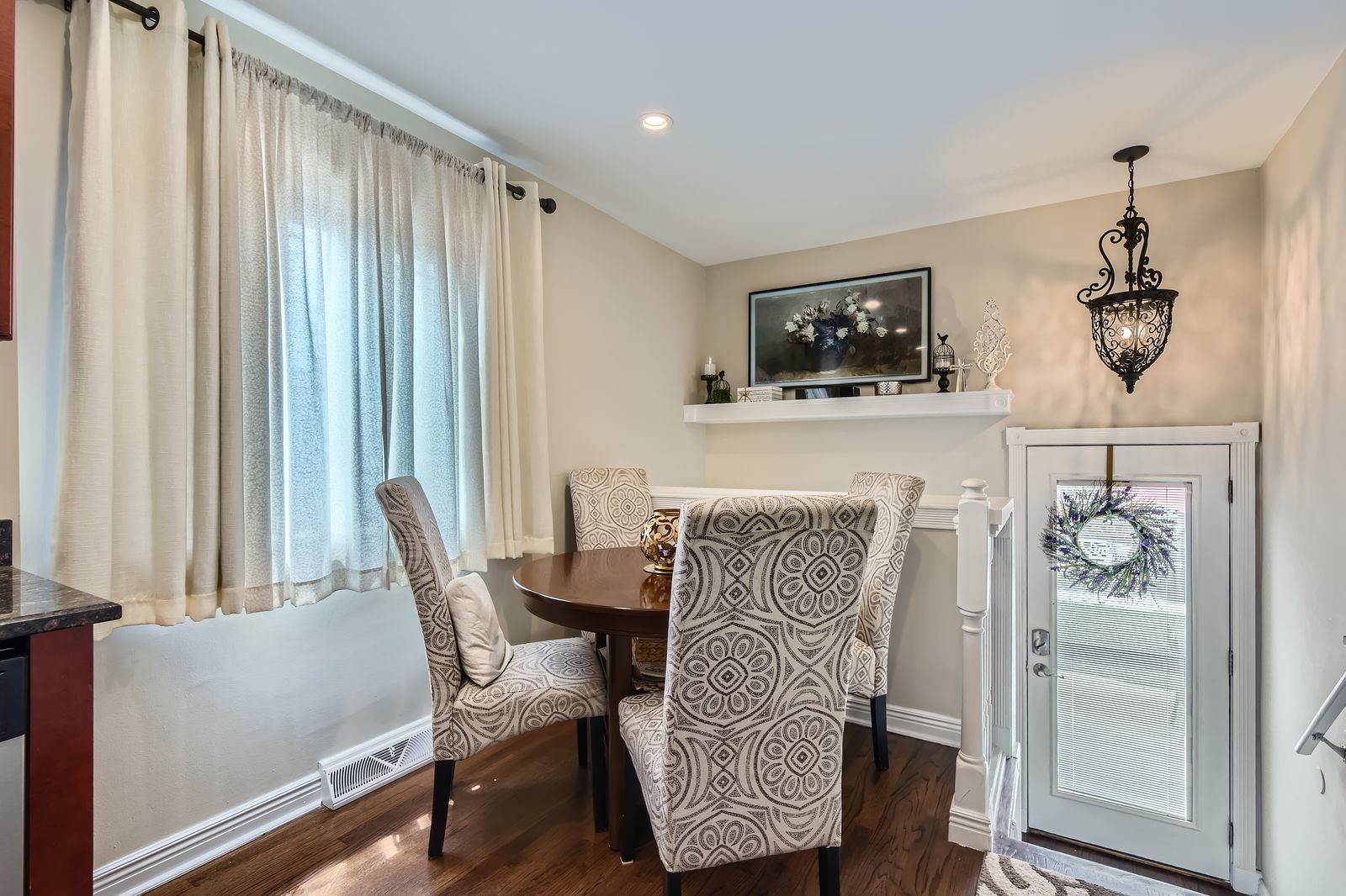 5446 S Nashville Avenue, Chicago, IL 60638