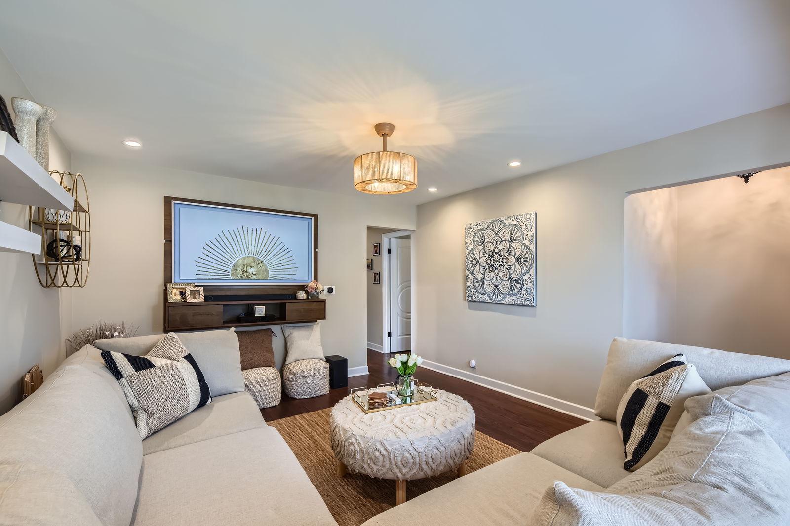5446 S Nashville Avenue, Chicago, IL 60638