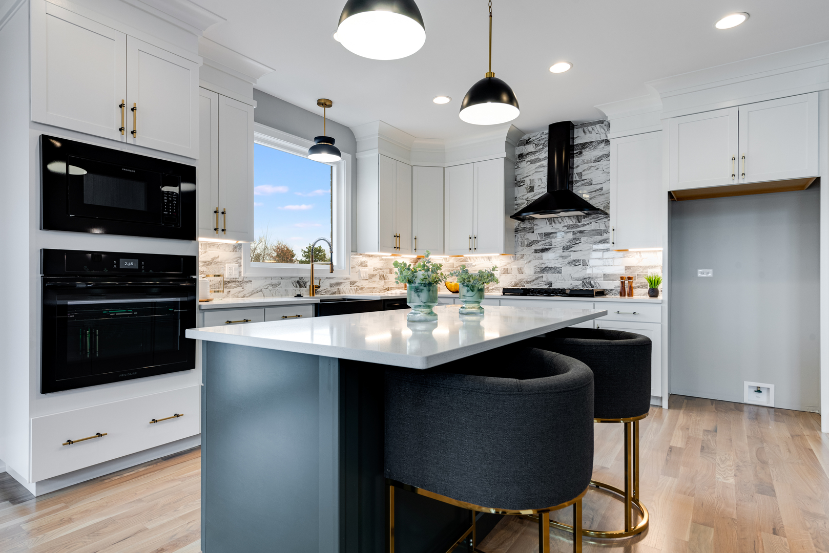 11668 Misty Creek Lane, Frankfort, IL 60423