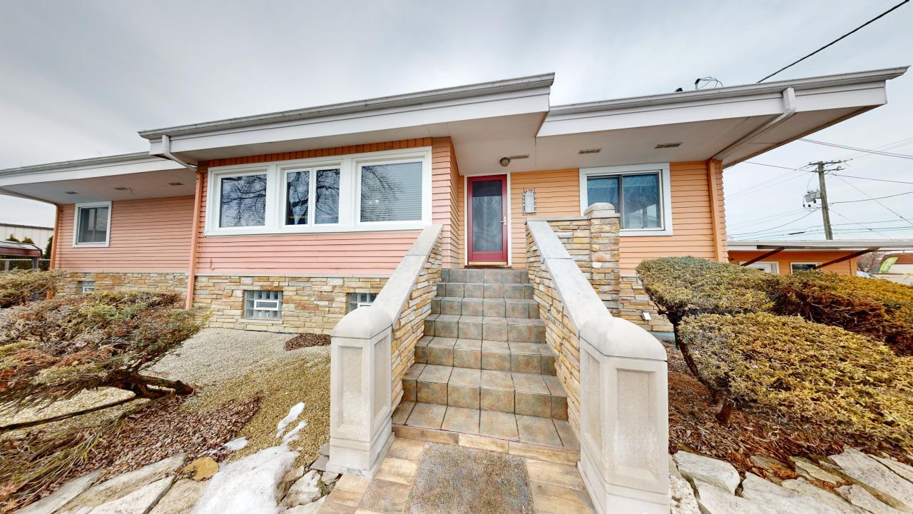 21706 E Lincoln Highway, Lynwood, IL 60411