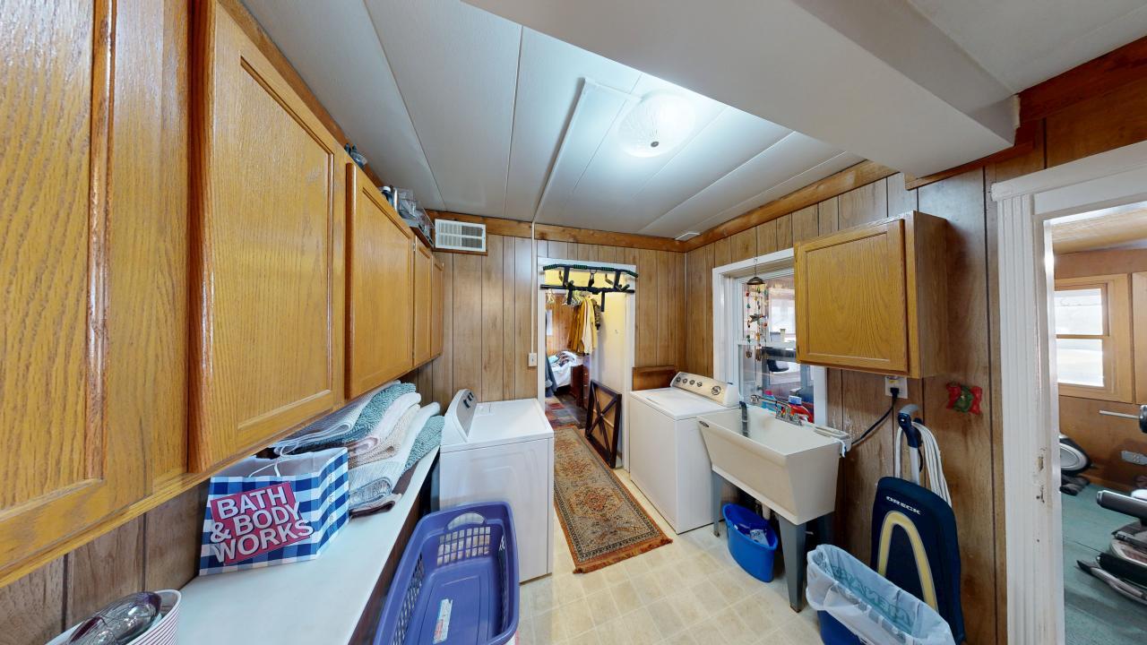 21706 E Lincoln Highway, Lynwood, IL 60411