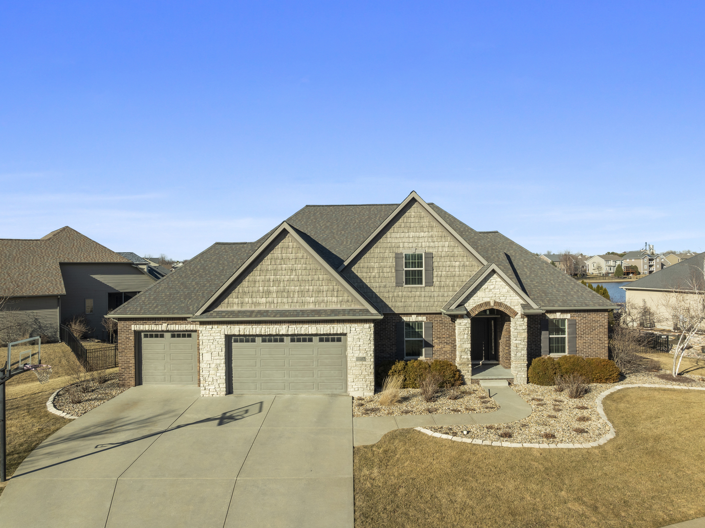 3604 Pamela Drive, Bloomington, IL 61704