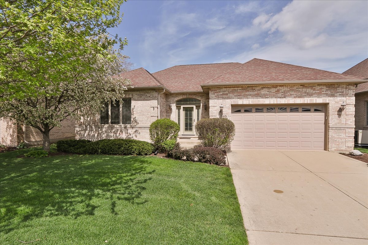 145 Rose Drive, Bloomingdale, IL 60108