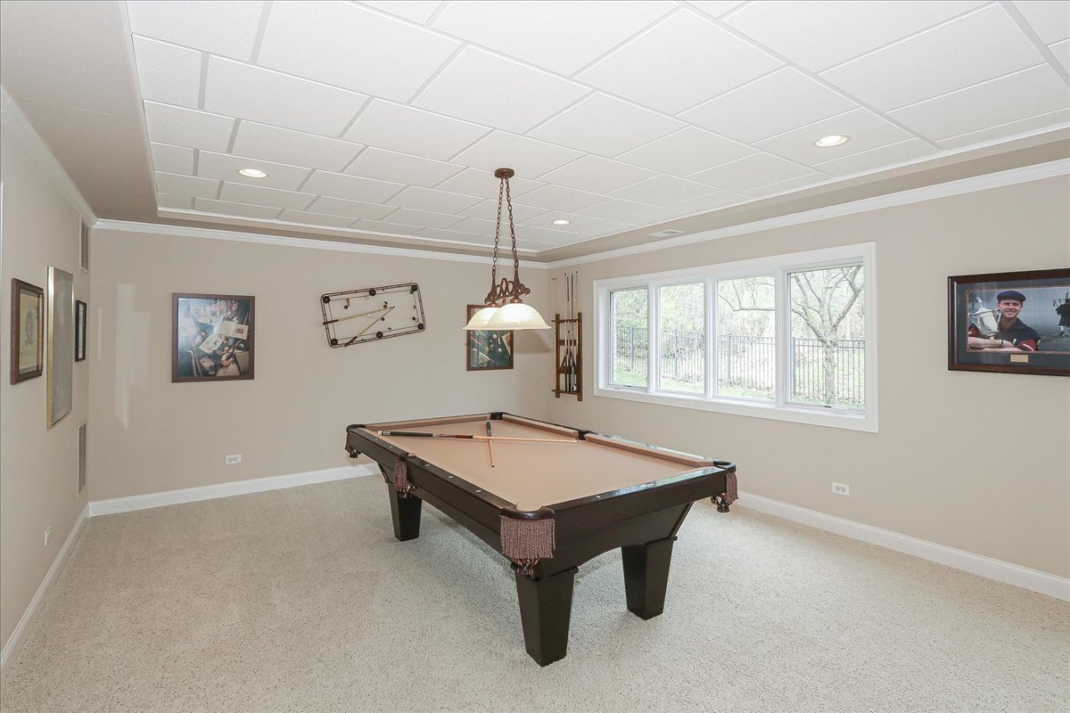 145 Rose Drive, Bloomingdale, IL 60108