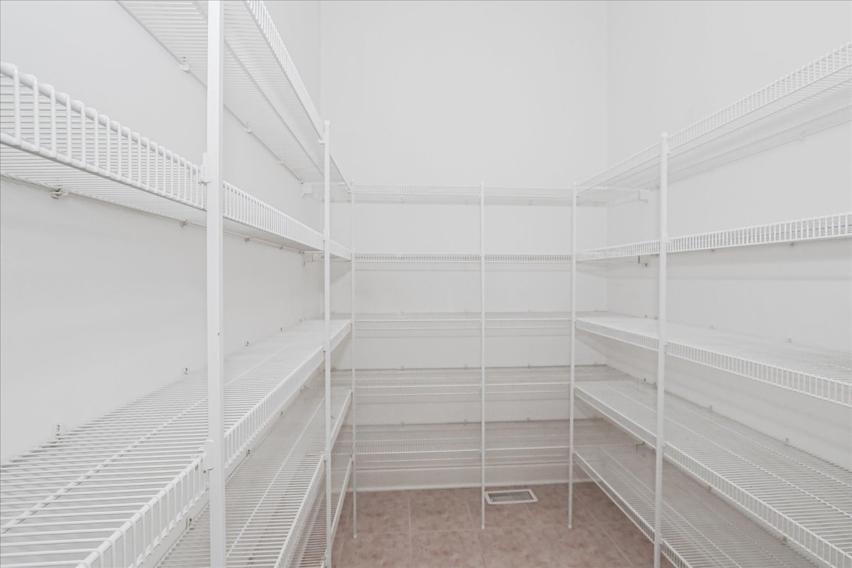 145 Rose Drive, Bloomingdale, IL 60108