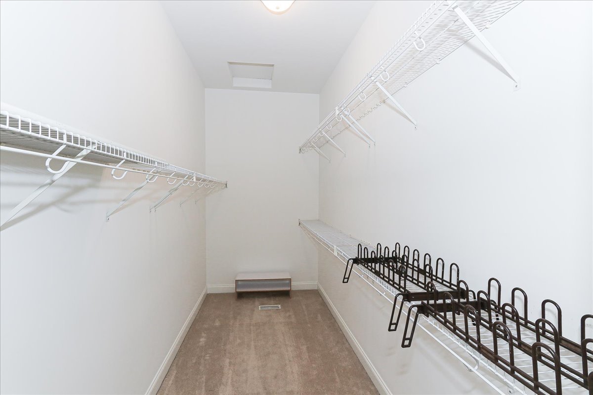 145 Rose Drive, Bloomingdale, IL 60108