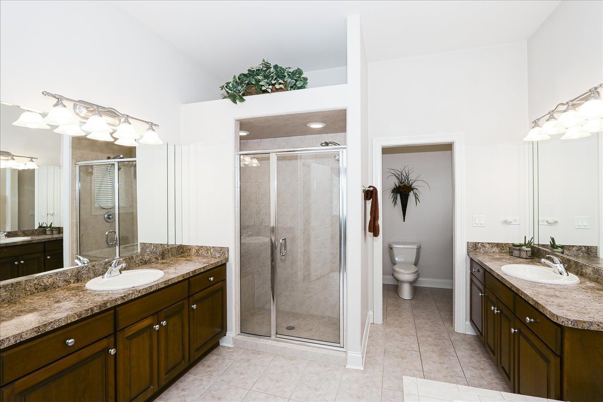 145 Rose Drive, Bloomingdale, IL 60108