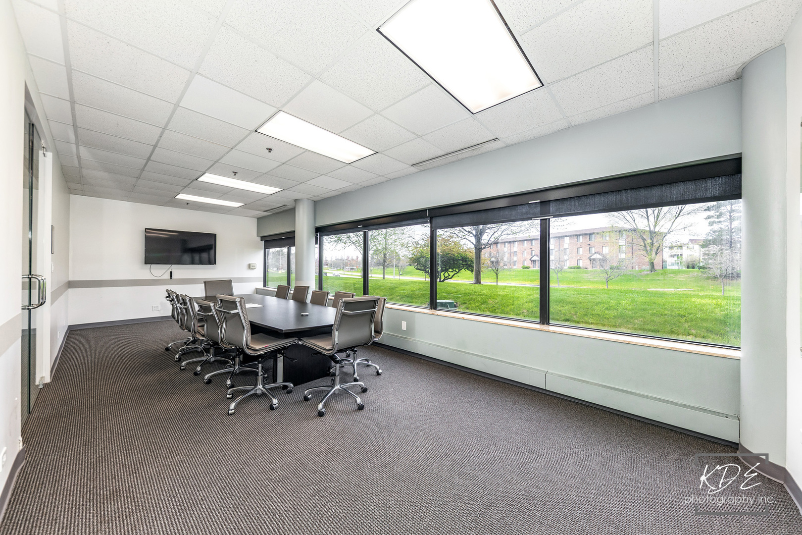 75 Executive Drive #323, Aurora, IL 60504
