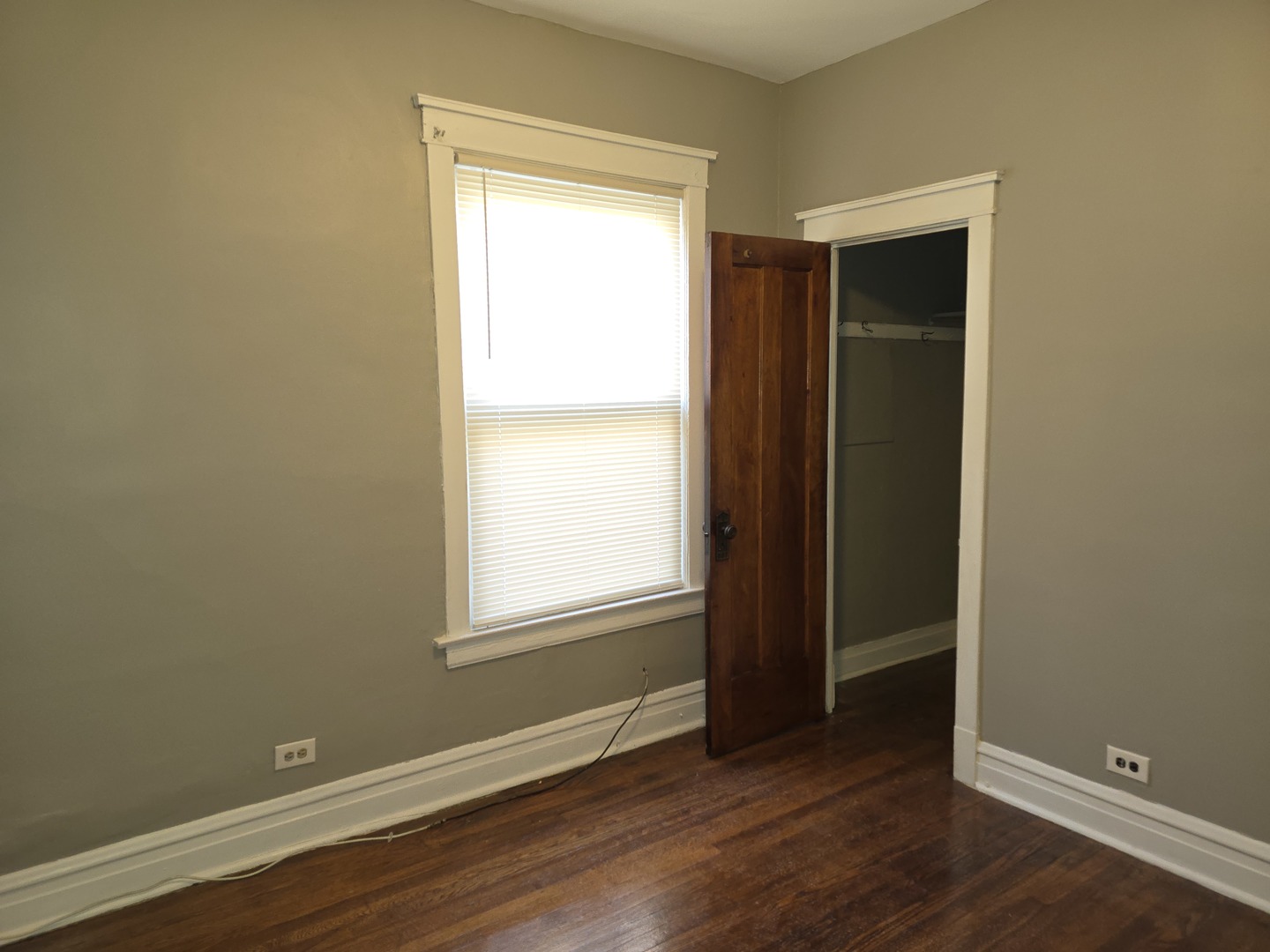 7517 S Green Street, Chicago, IL 60620