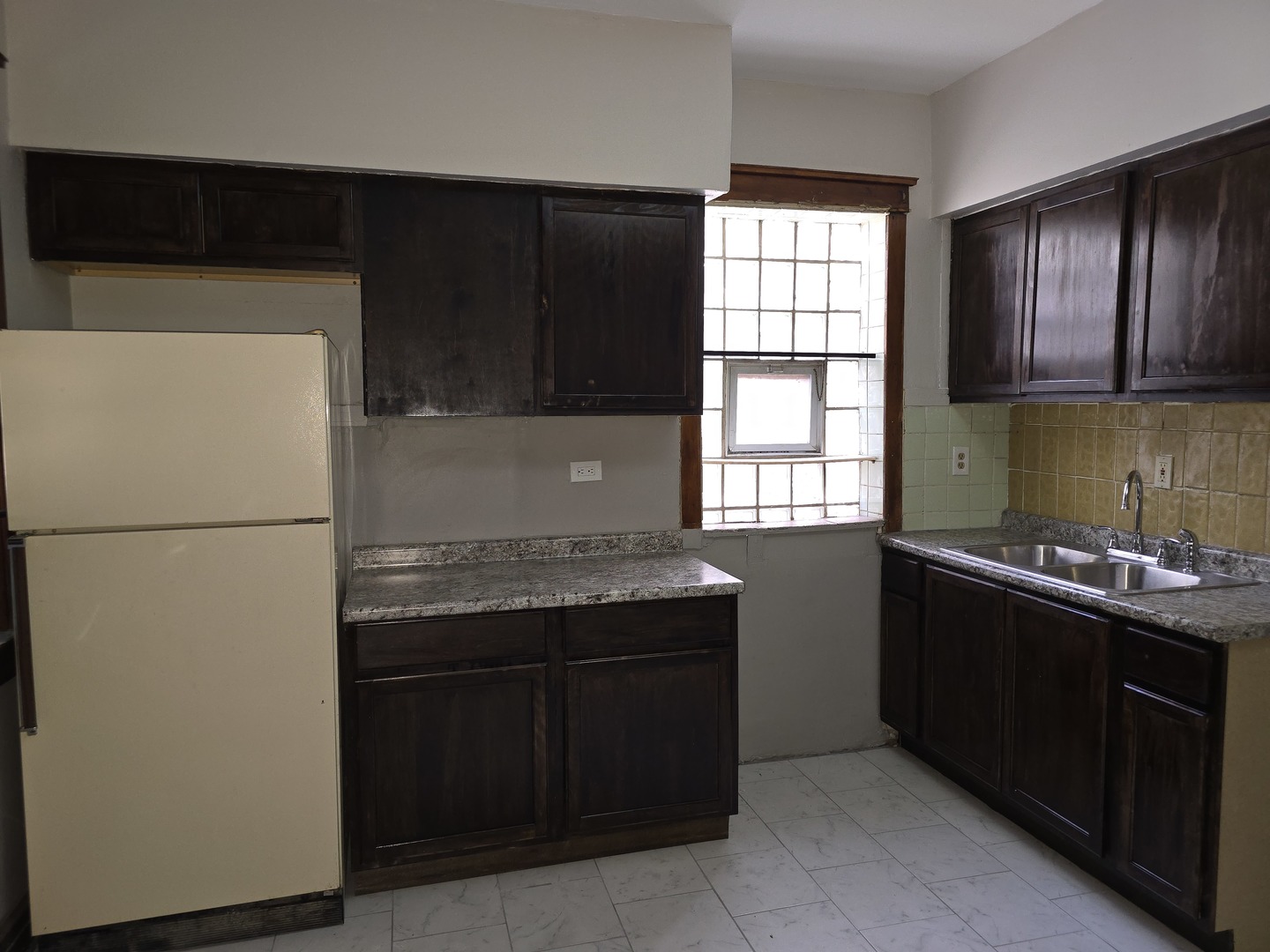 7517 S Green Street, Chicago, IL 60620