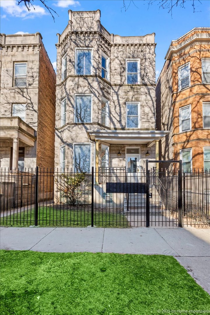 6436 S Peoria Street, Chicago, IL 60621