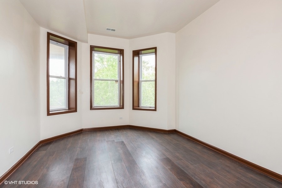 1509 S Ridgeway Avenue, Chicago, IL 60623
