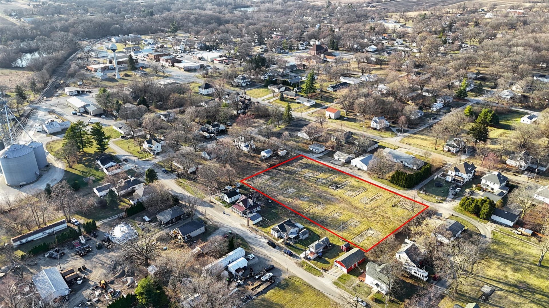 402 E Grove Street, Saybrook, IL 61770