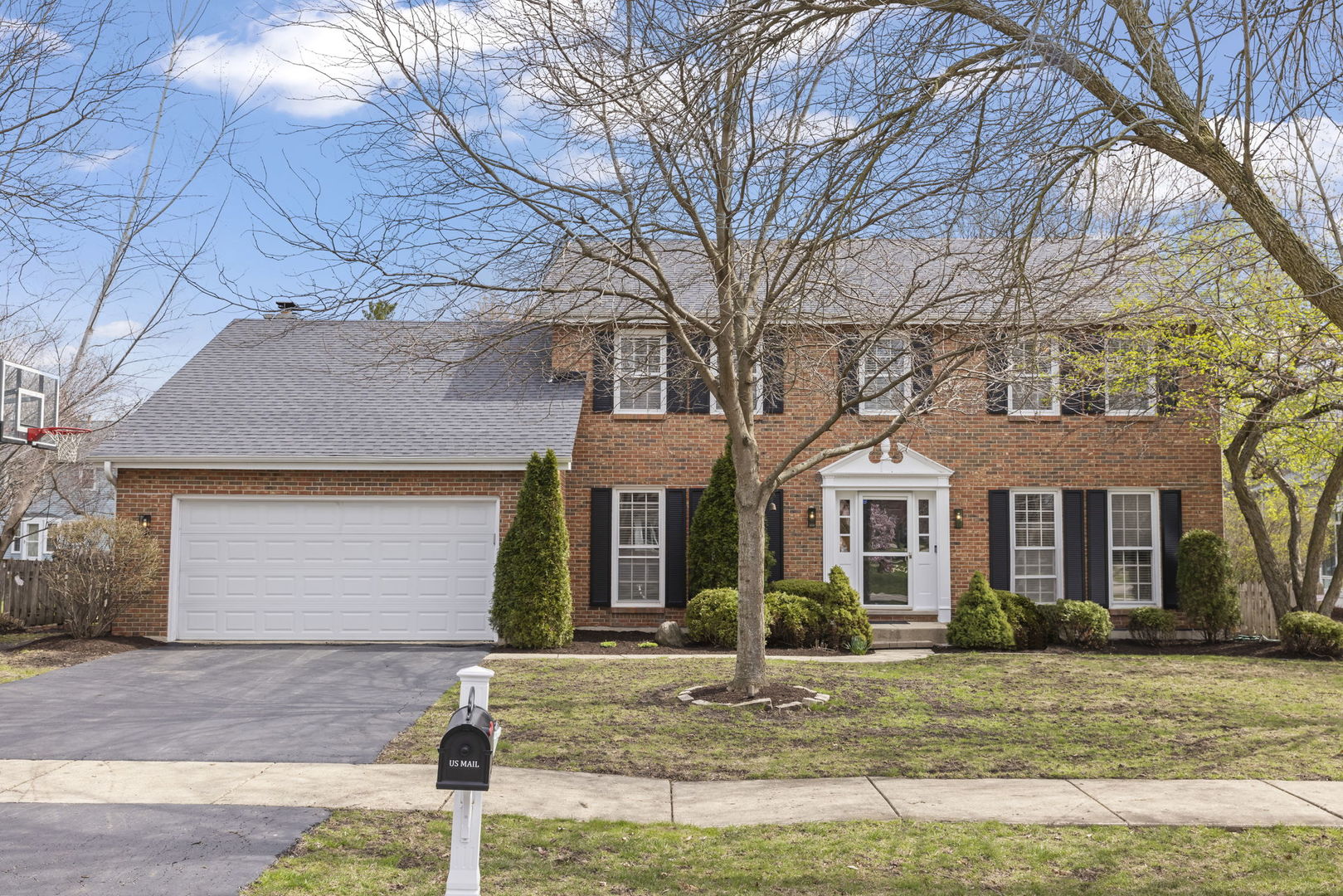 924 Merrimac Circle, Naperville, IL 60540