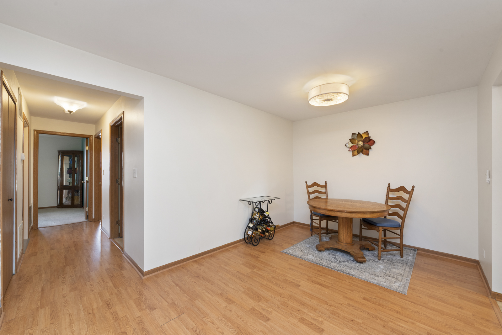 323 Sheffield Court #5, Roselle, IL 60172