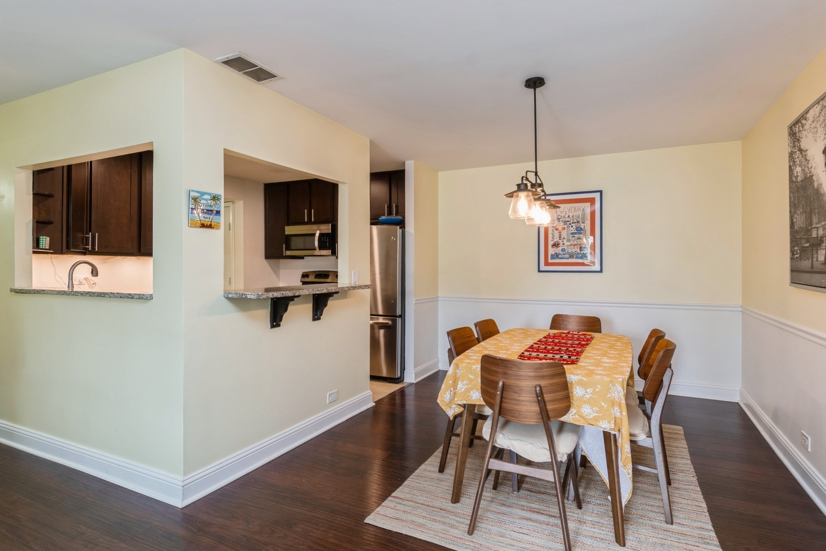6565 Main Street #204, Downers Grove, IL 60516