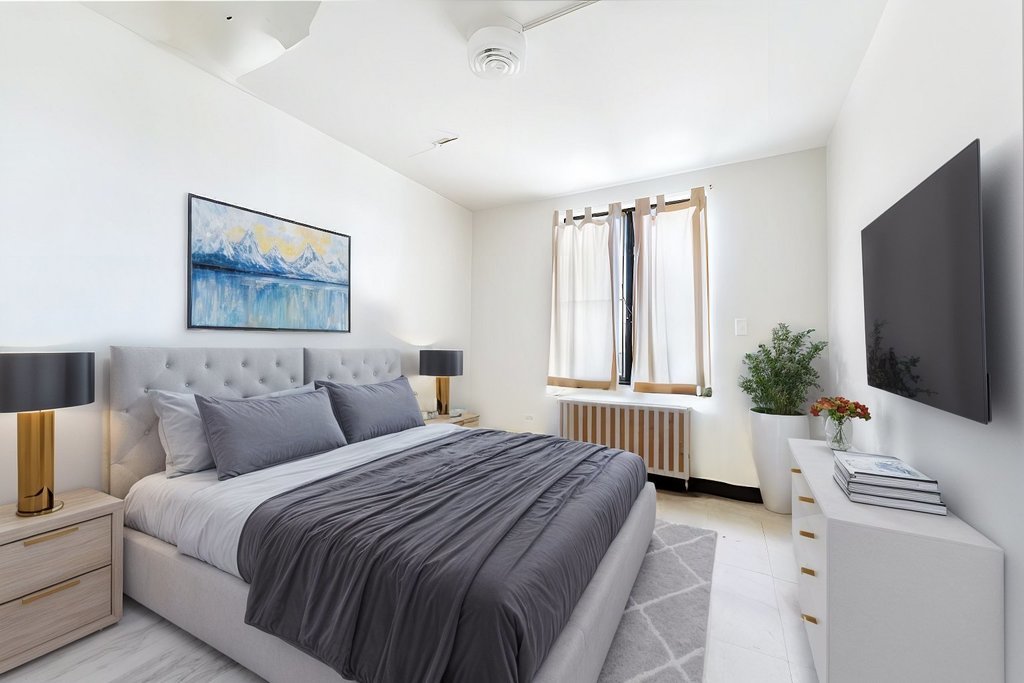 13651 S Crawford Avenue, Crestwood, IL 60472