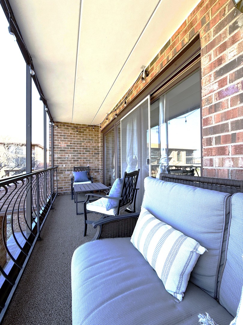 8820 W 140th Street #2A, Orland Park, IL 60462