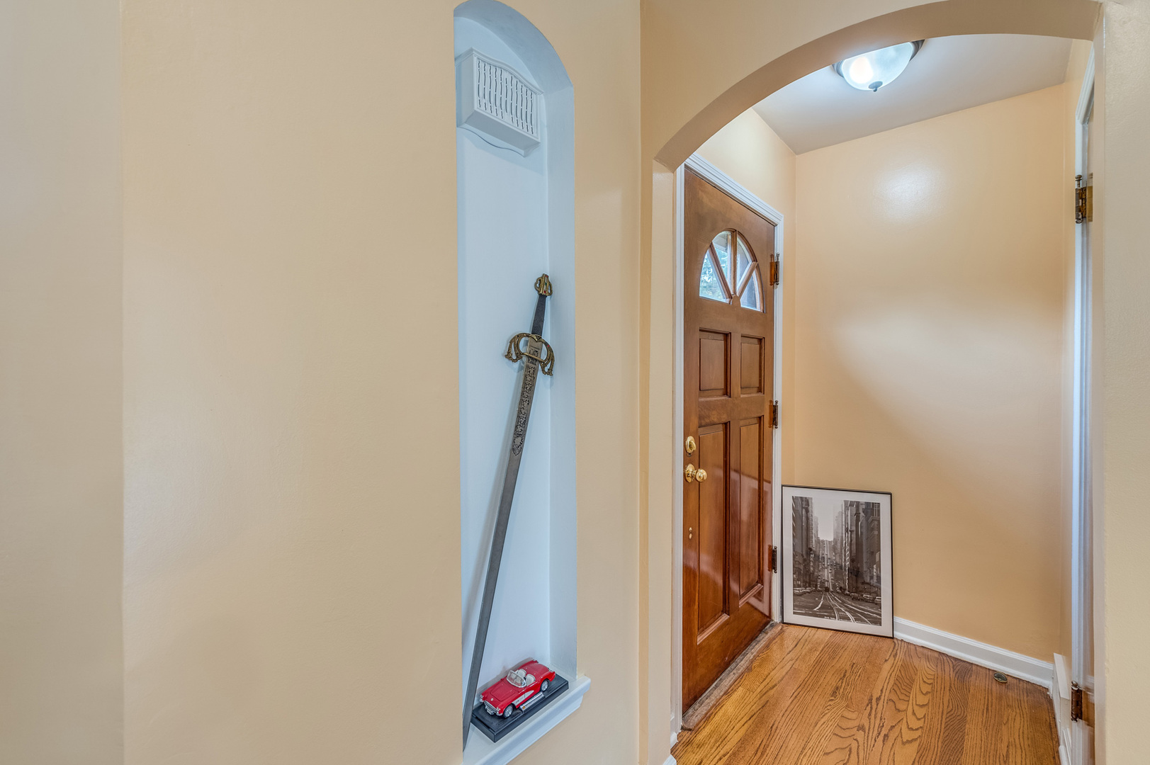 17W517 Manor Lane, Villa Park, IL 60181