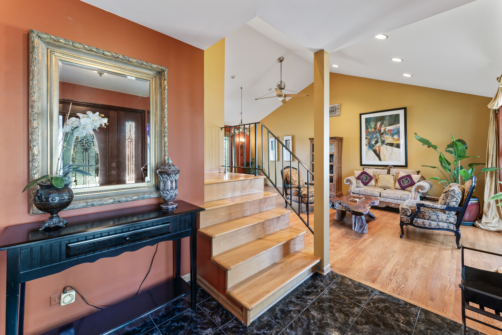 606 Harris Drive, Buffalo Grove, IL 60089