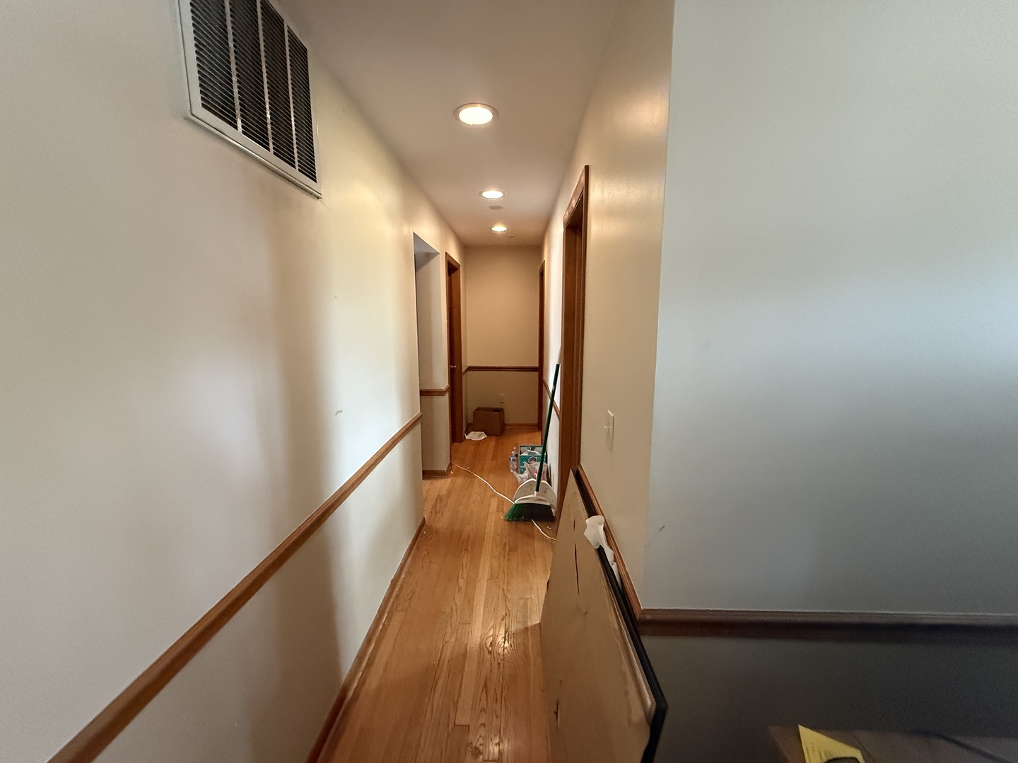 711 N Kennicott Avenue, Arlington Heights, IL 60004