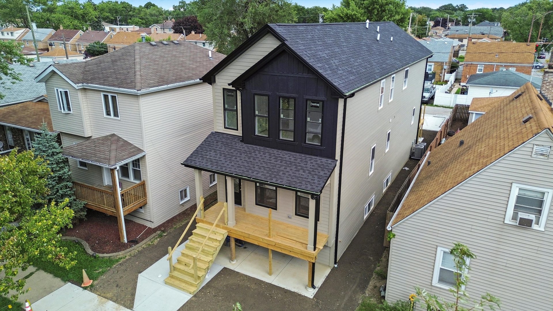 10649 S Sawyer Avenue, Chicago, IL 60655