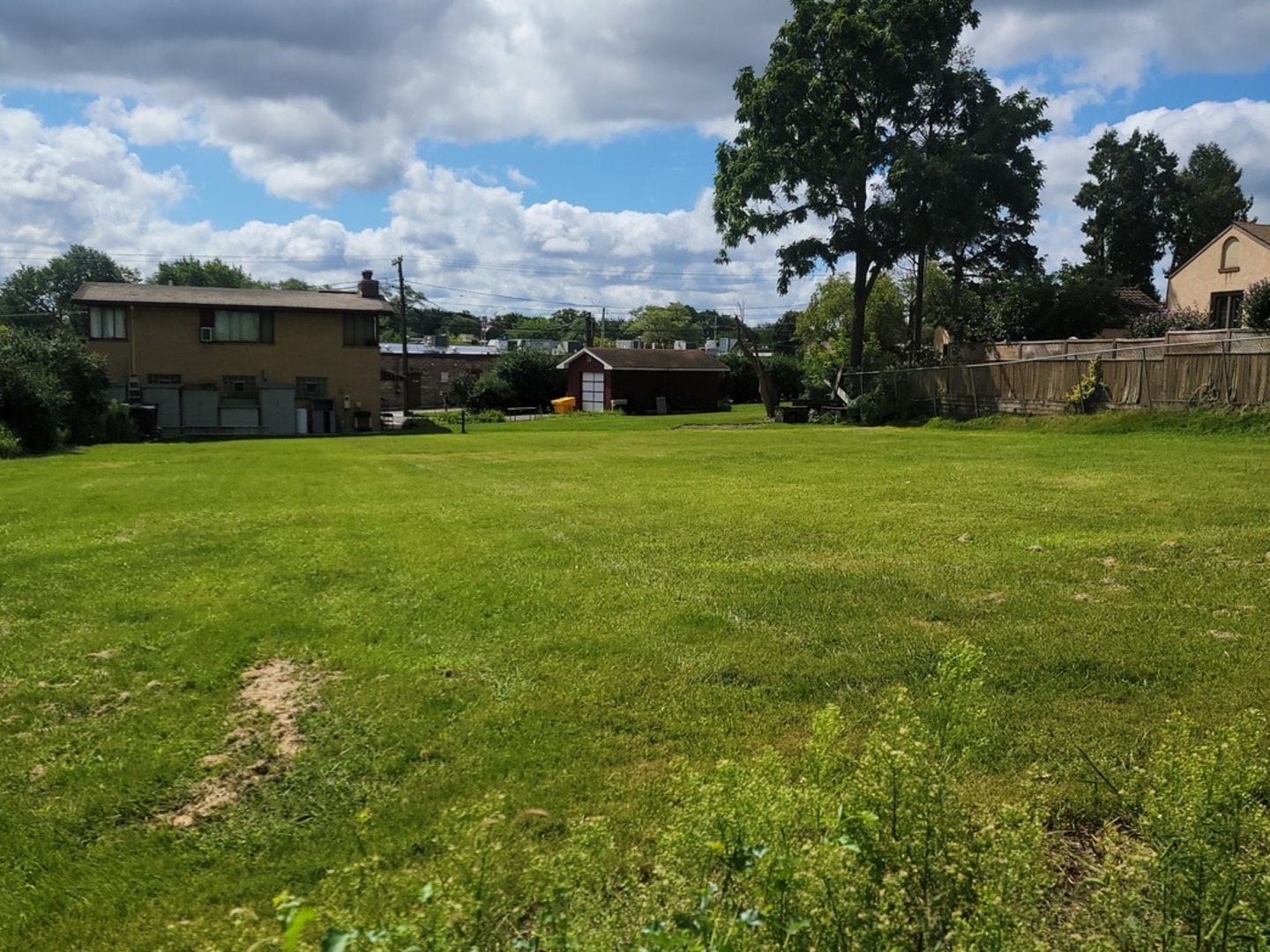 659 E Maple Avenue, Mundelein, IL 60060