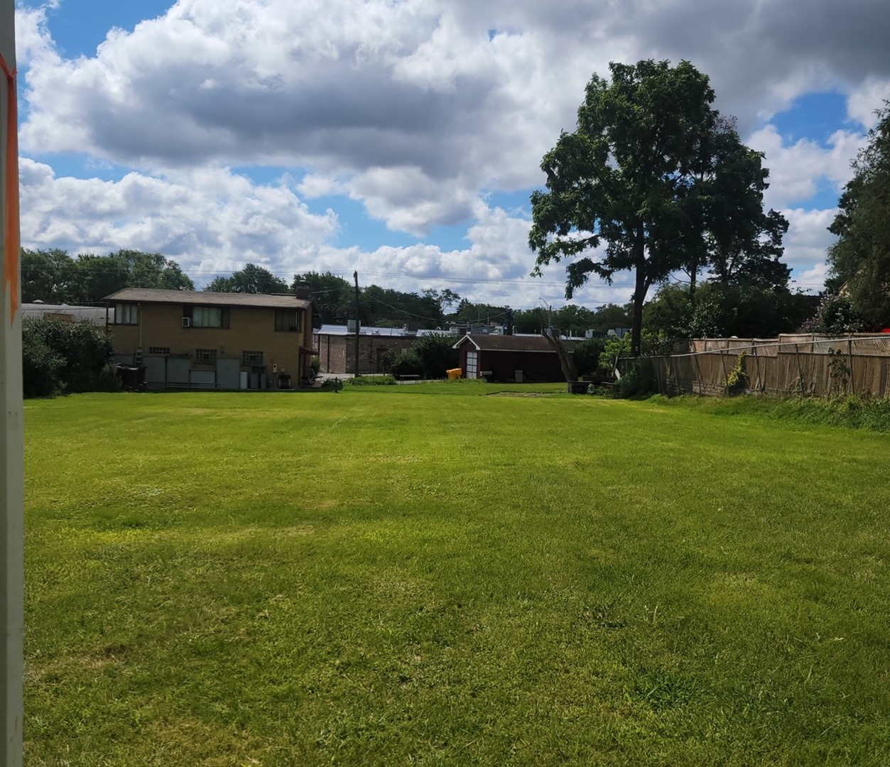 659 E Maple Avenue, Mundelein, IL 60060